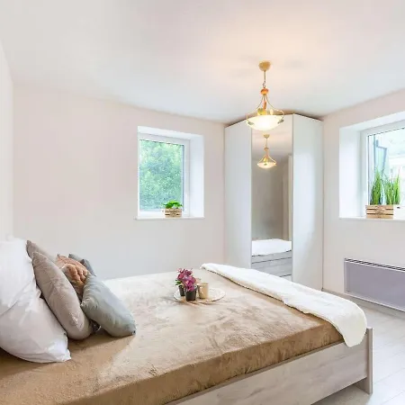 De Standing A Lary Village - 8 Personnes - Wifi - Fr-1-296-475