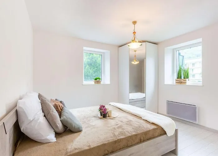 De Standing A Lary Village - 8 Personnes - Wifi - Fr-1-296-475